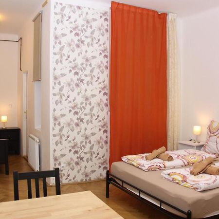 Central Prague Wenceslas Square Apartments Exterior photo