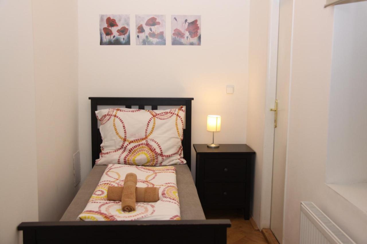 Central Prague Wenceslas Square Apartments Exterior photo